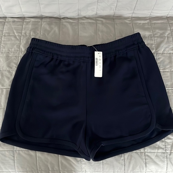 J. Crew crepe curve hem elastic waist dress up pull on shorts size 6 new nwt - Picture 2 of 8